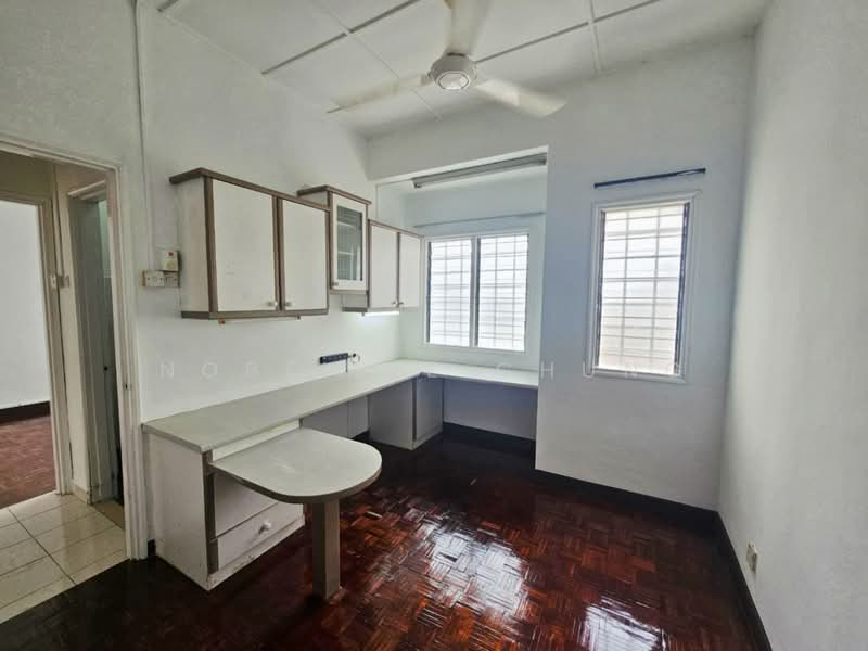 Rumah Teres 2 Tingkat untuk Dijual di Usj 9 (Subang Jaya) - Nobeille Chung - Study - PropertyGuru.com.my