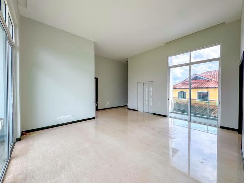 Bungalow for Sale in Bukit Jelutong (Shah Alam) - BILYA ARIFF - Living Room - PropertyGuru.com.my