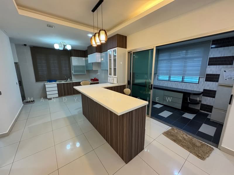 2.5-storey Terraced House for Sale in Taman Sutera Utama (Skudai) - Mandy Goh Siew Li - Kitchen - PropertyGuru.com.my