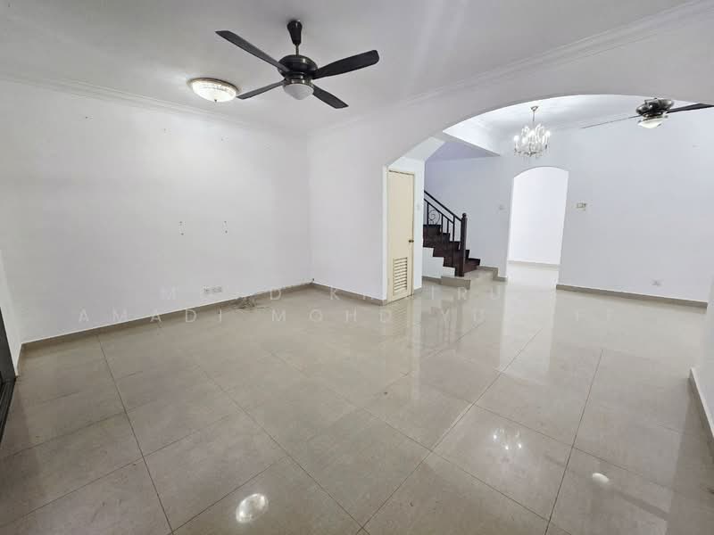 USJ 22 untuk Untuk Dijual - RM 900,000, Apr 2026 - Living Room - PropertyGuru.com.my