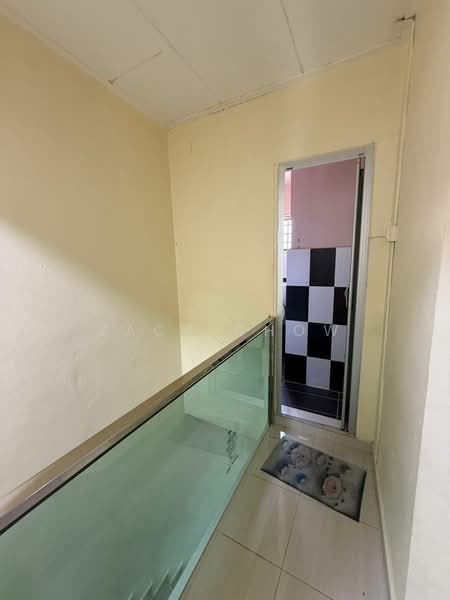 2-storey Terraced House for Sale in Taman Desa Cemerlang (Ulu Tiram) - Zack Chow - Corridor - PropertyGuru.com.my