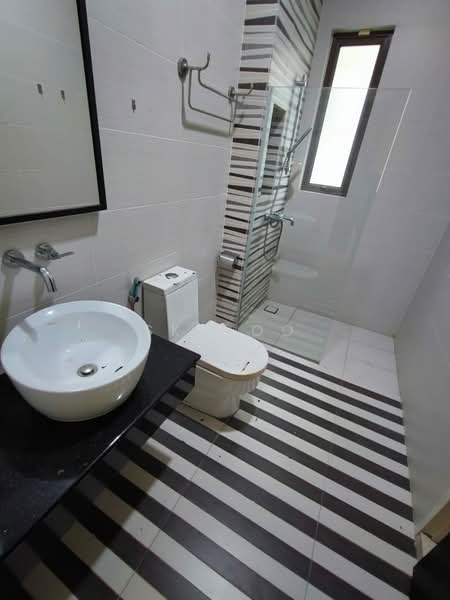 East Ledang - Twin Villa untuk Untuk Dijual - RM 2,600,000, Mac 2026 - Bathroom - PropertyGuru.com.my