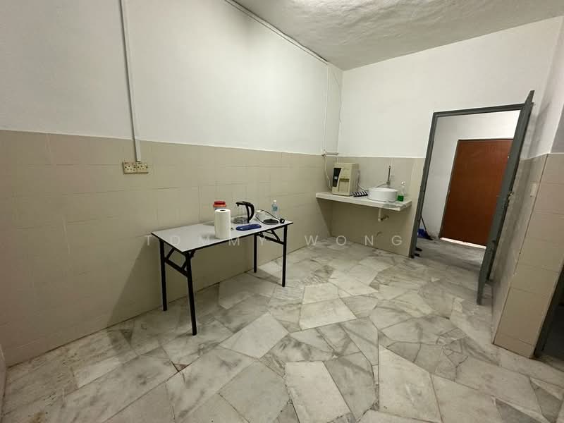 SL7 untuk Untuk Dijual - RM 588,000, Mac 2026 - Kitchen - PropertyGuru.com.my