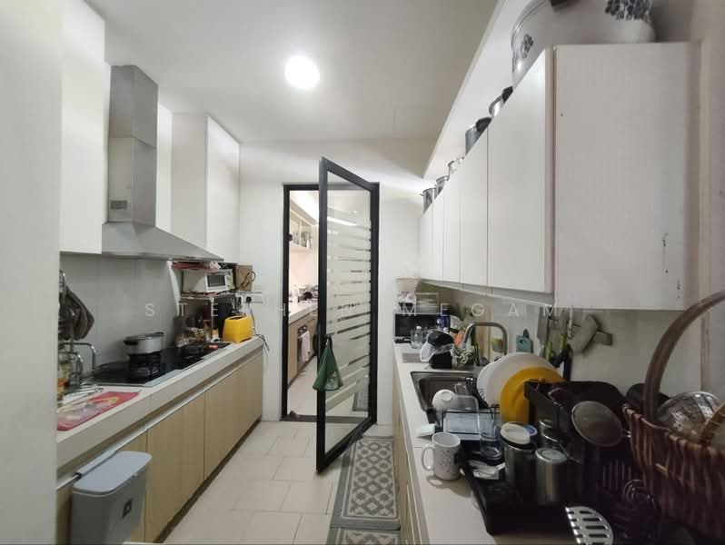 3-storey Terraced House for Sale in 20 Trees (Melawati) - Stephen Megam - Kitchen - PropertyGuru.com.my