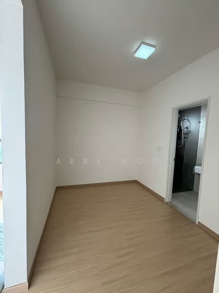 Service Residence for Rent at Gravit8, Klang - Abby Woo - PropertyGuru.com.my
