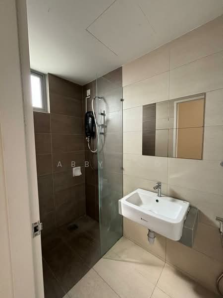 Service Residence for Rent at Gravit8, Klang - Abby Woo - PropertyGuru.com.my