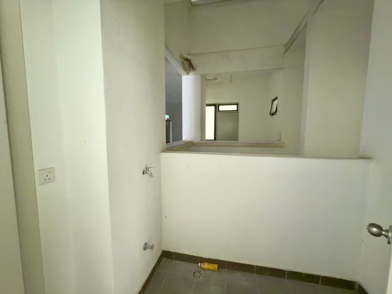 Condominium for Sale at Legendview - Alice Low - Interior - PropertyGuru.com.my