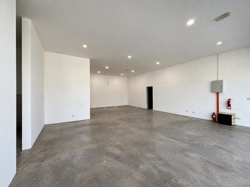 Semi-D Factory for Rent in Taman Perindustrian Air Hitam (Klang) - James Teoh - Interior - PropertyGuru.com.my