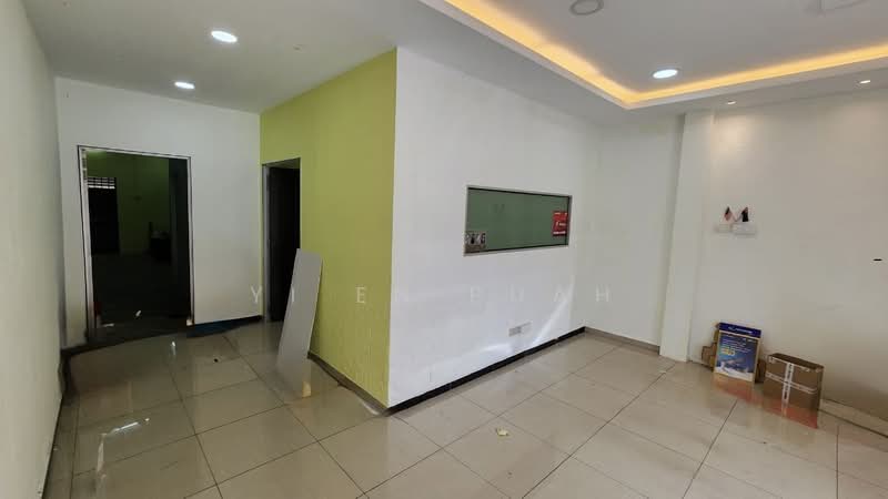 Shop / Office for Rent in Taman Puteri Wangsa (Ulu Tiram) - Yi En Puah - Interior - PropertyGuru.com.my