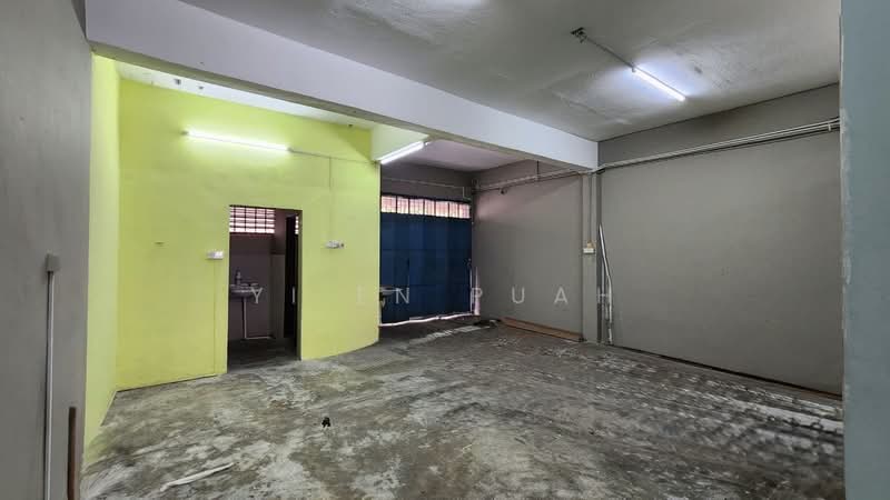 Shop / Office for Rent in Taman Puteri Wangsa (Ulu Tiram) - Yi En Puah - Interior - PropertyGuru.com.my