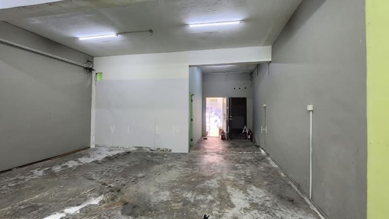 Shop / Office for Rent in Taman Puteri Wangsa (Ulu Tiram) - Yi En Puah - Interior - PropertyGuru.com.my