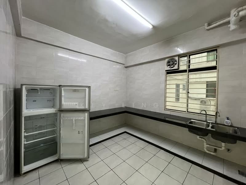 Condominium for Sale at Park 51 Residency - Key Ling - Kitchen - PropertyGuru.com.my
