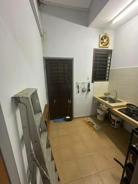 1-storey Terraced House for Rent in Taman JP Perdana (Johor Bahru) - Mei Neoh - Kitchen - PropertyGuru.com.my