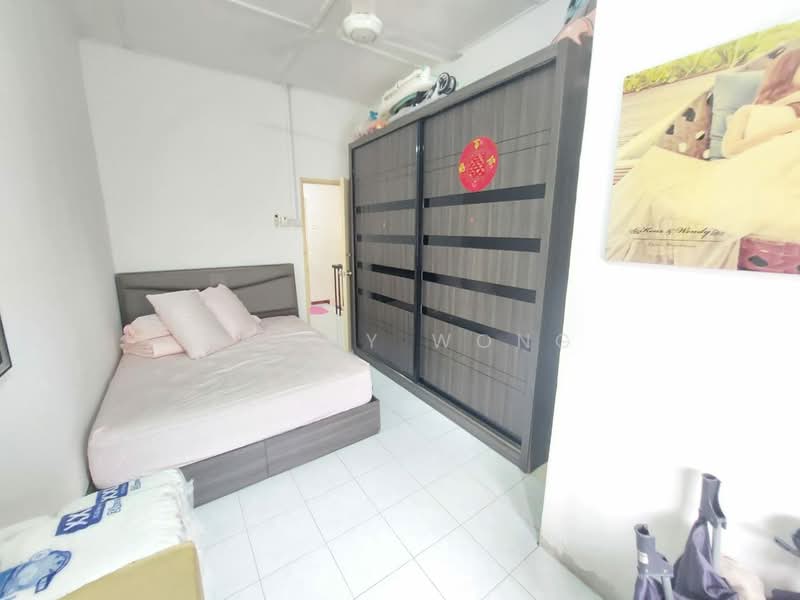 2-storey Terraced House for Sale in Bandar Sungai Long (Selangor) - Tommy Wong - Bedroom - PropertyGuru.com.my