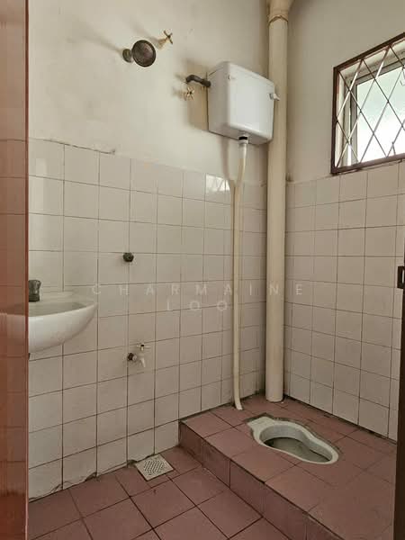 Section 8, Bandar Mahkota Cheras untuk Untuk Disewa - RM 1,500 /bulan, Mac 2026 - Bathroom - PropertyGuru.com.my