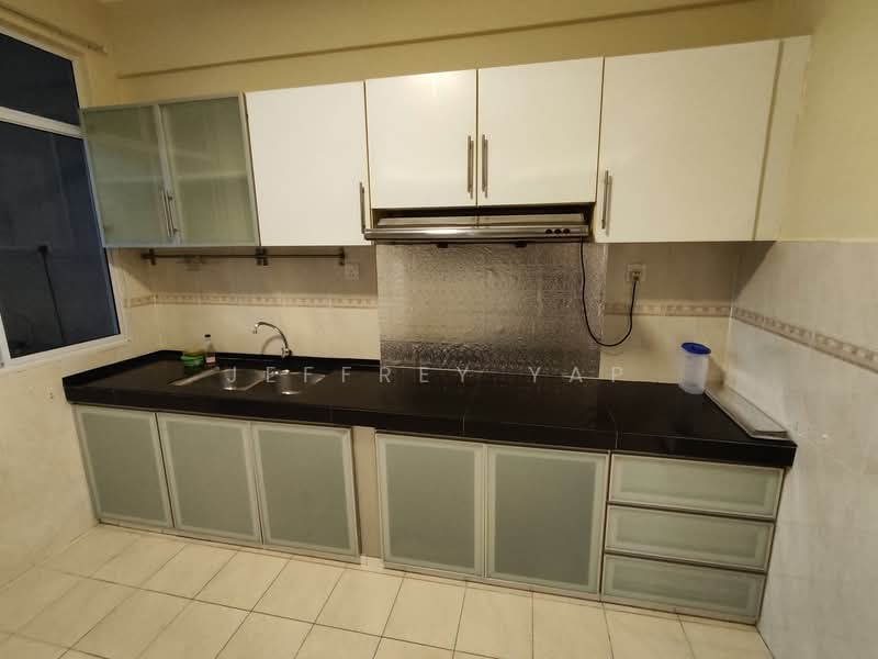 Condominium for Rent at Aseana Puteri - Jeffrey Yap - Kitchen - PropertyGuru.com.my