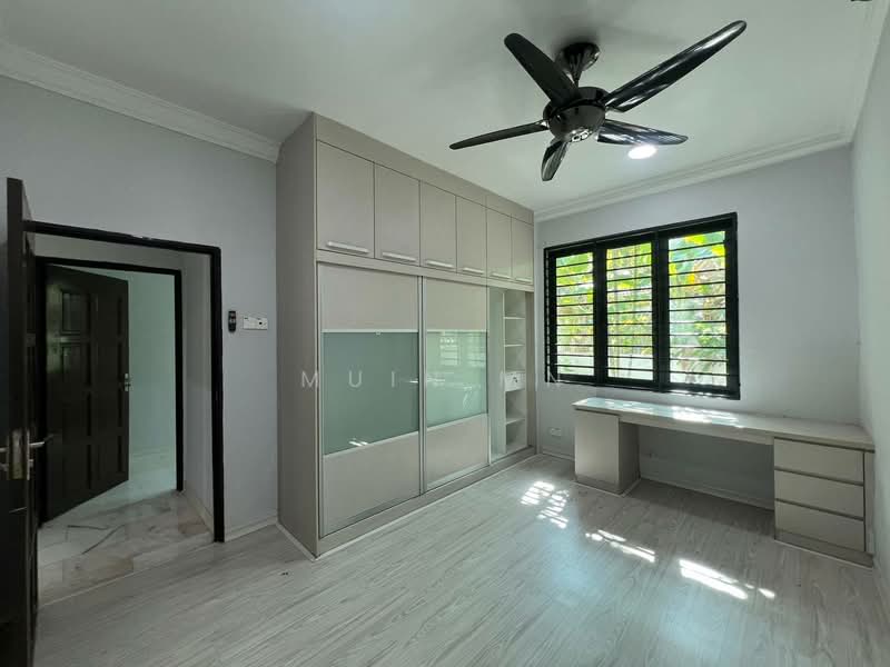 Bandar Bukit Beruntung untuk Untuk Dijual - RM 670,000, Mac 2026 - Bedroom - PropertyGuru.com.my