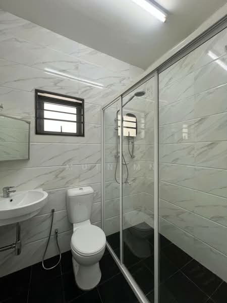 Bandar Bukit Beruntung untuk Untuk Dijual - RM 670,000, Mac 2026 - Bathroom - PropertyGuru.com.my