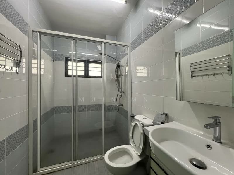 Bandar Bukit Beruntung untuk Untuk Dijual - RM 670,000, Mac 2026 - Bathroom - PropertyGuru.com.my