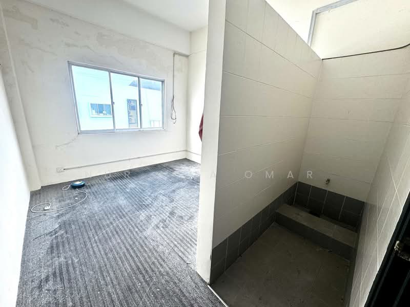 Factory for Sale in Bukit Jelutong (Shah Alam) - Nur Alia Omar - Interior - PropertyGuru.com.my
