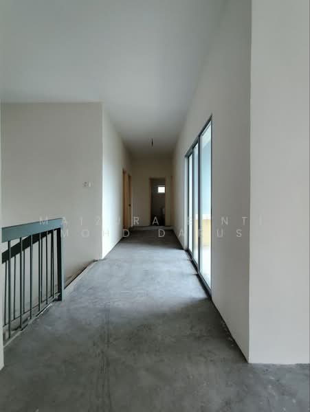 Bungalow for Sale in Mahkota Hills (Lenggeng) - Maizura binti Mohd Darus - Corridor - PropertyGuru.com.my