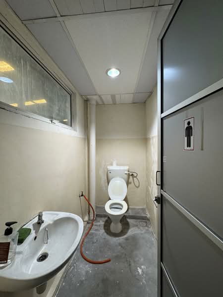 Cheras Jaya Industrial Park untuk Untuk Disewa - RM 35,000 /bulan, Mac 2026 - Bathroom - PropertyGuru.com.my