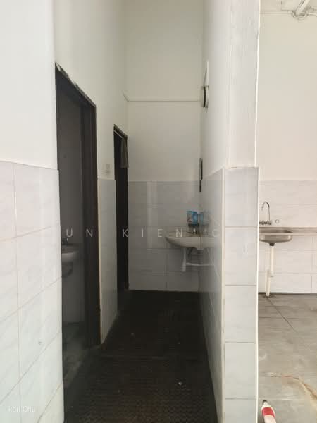 Shop for Rent in Taman Kajang Perdana (Kajang) - Jun Kien Chu - Interior - PropertyGuru.com.my
