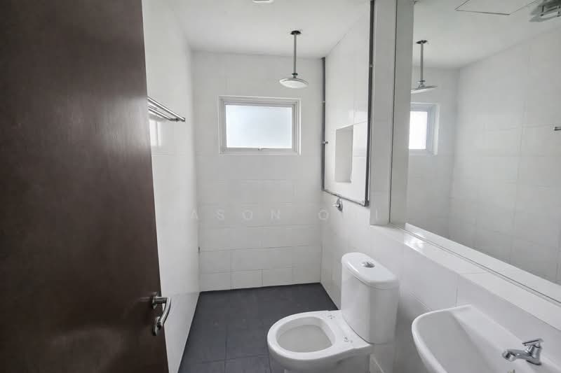 Condominium for Sale at USJ One Avenue Condo - Jason Ooi - Bathroom - PropertyGuru.com.my