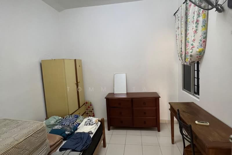 Apartment for Rent at Pangsapuri Lagoon Perdana - TOMMY TAN - Bedroom - PropertyGuru.com.my