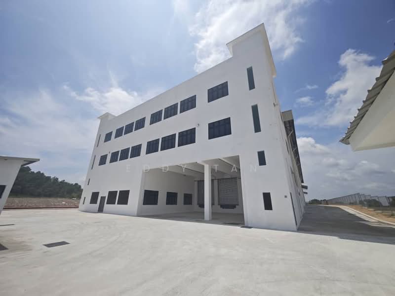 Factory for Rent in Kota Puteri (Batu Arang) - Eddy Tan - Exterior - PropertyGuru.com.my