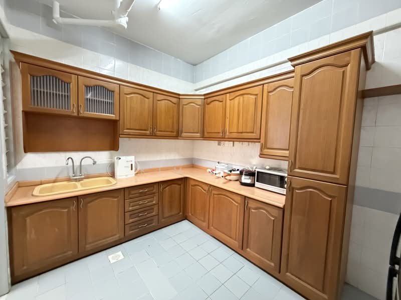 Condominium for Sale at Cypress Condominium - Kim Lee - Kitchen - PropertyGuru.com.my