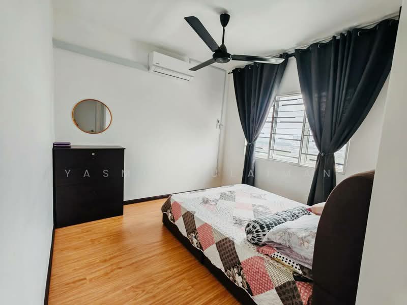 Kayangan untuk Untuk Dijual - RM 230,000, Mac 2026 - Bedroom - PropertyGuru.com.my