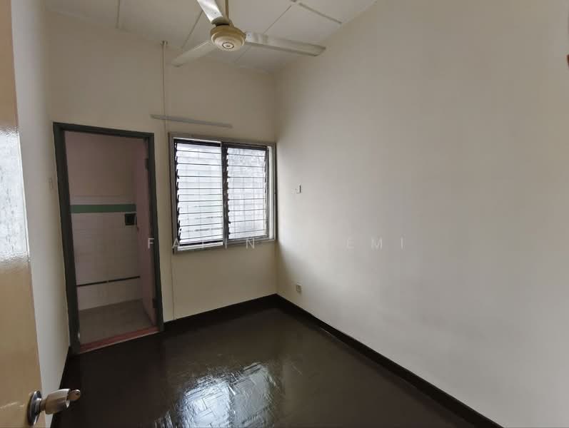 Semi-Detached House for Sale at PJS 10 - Fatin Azemi - Interior - PropertyGuru.com.my