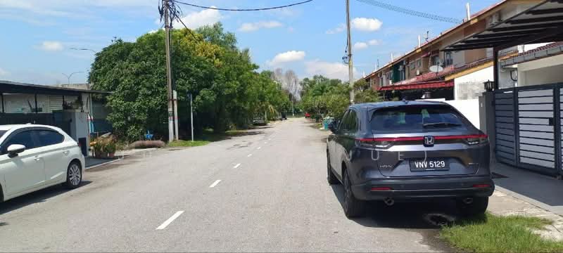 Bandar Saujana Utama untuk Untuk Dijual - RM 425,000, Mac 2026 - Exterior - PropertyGuru.com.my