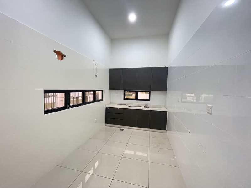 Rumah Banglo untuk Disewa di Kuala Selangor (Selangor) - MckayC TEH - Kitchen - PropertyGuru.com.my