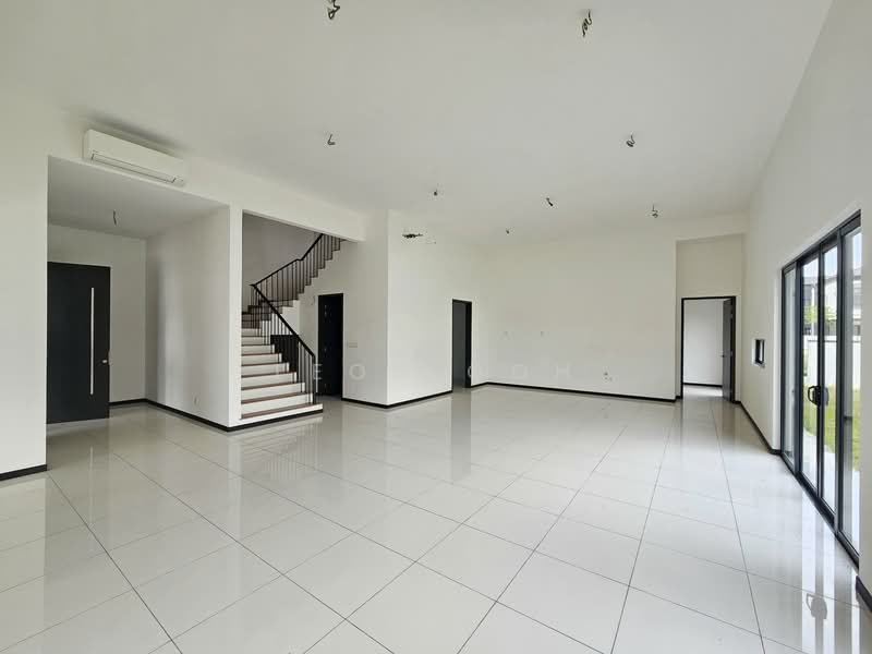 Semi-Detached House for Sale in Telok Panglima Garang (Selangor) - Leon Goh - Living Room - PropertyGuru.com.my