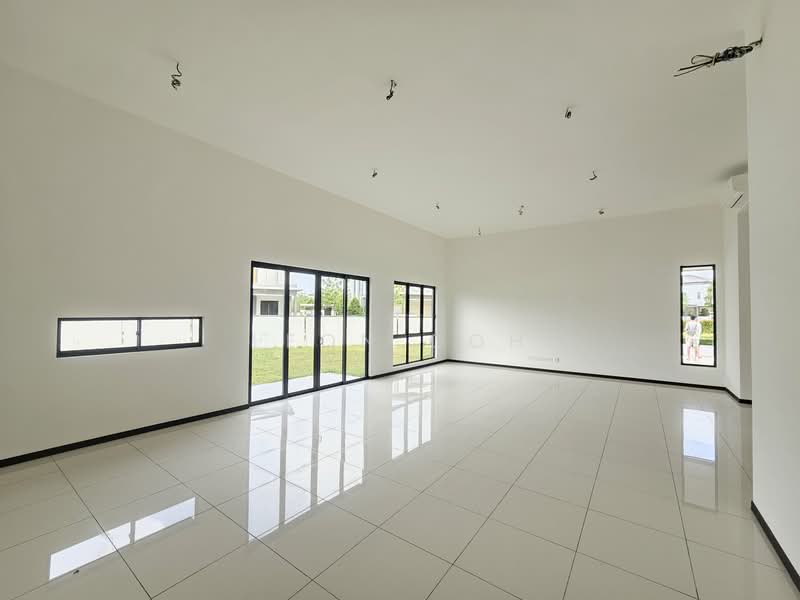 Semi-Detached House for Sale in Telok Panglima Garang (Selangor) - Leon Goh - Living Room - PropertyGuru.com.my