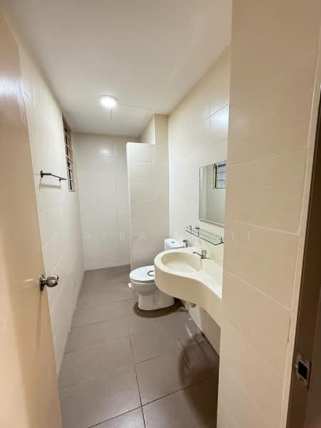 Platinum Lake PV 21 untuk Untuk Dijual - RM 360,000, Mac 2026 - Bathroom - PropertyGuru.com.my