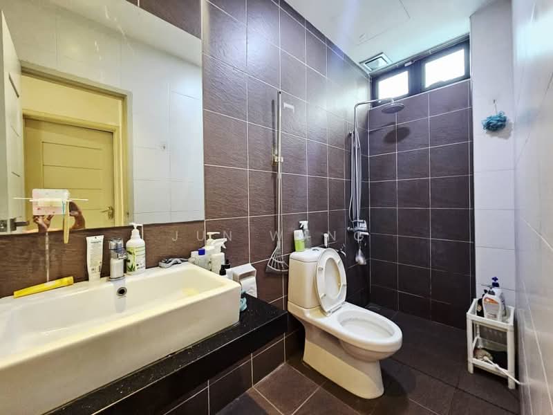 Ehsan Jaya untuk Untuk Dijual - RM 1,450,000, Mac 2026 - Bathroom - PropertyGuru.com.my