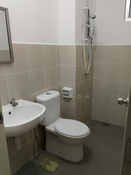 Safira Apartment untuk Untuk Disewa - RM 1,400 /bulan, Mac 2026 - Bathroom - PropertyGuru.com.my