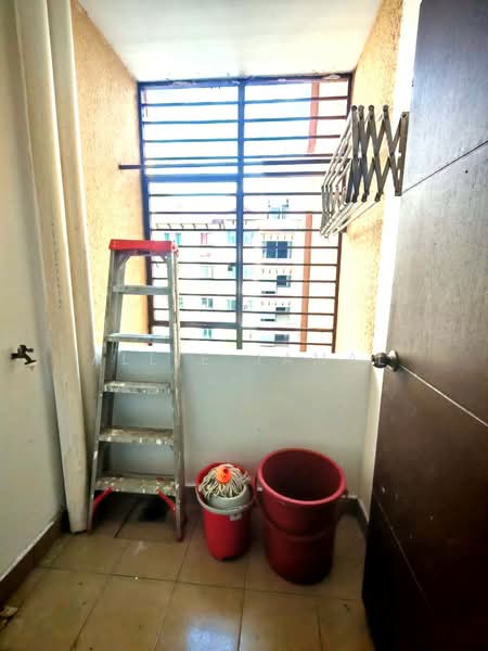 Desa Idaman Residences untuk Untuk Dijual - RM 360,000, Mac 2026 - Balcony - PropertyGuru.com.my