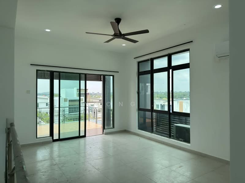 Bungalow for Rent in Bemban (Melaka) - Yeong . - Living Room - PropertyGuru.com.my