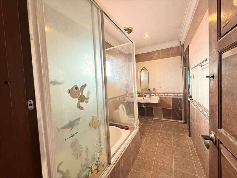 Bungalow for Sale in Seksyen 11 (Petaling Jaya) - JUMIDAH (JUE) - PropertyGuru.com.my