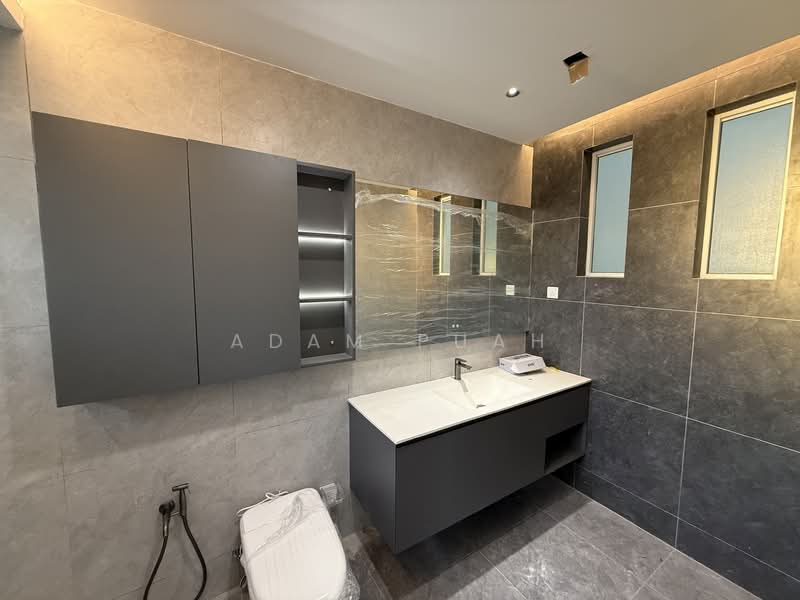 Zero-Lot Bungalow for Sale in Kajang (Selangor) - Adam Puah - Bathroom - PropertyGuru.com.my