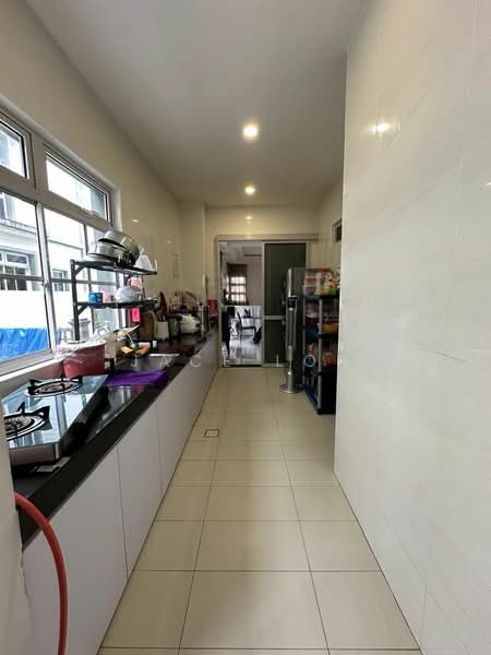 Cluster House for Sale in Taman Ekoflora (Johor Bahru) - Jace Loh - Kitchen - PropertyGuru.com.my