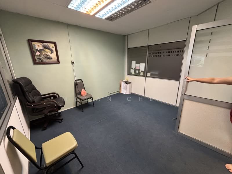 Office for Rent in Taman Chateau (Ipoh) - Megan Chee - Interior - PropertyGuru.com.my