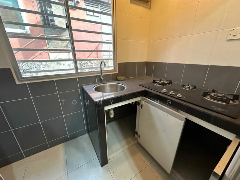 Palm Walk untuk Untuk Dijual - RM 750,000, Mac 2026 - Kitchen - PropertyGuru.com.my