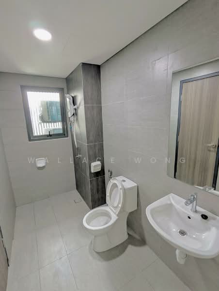 Lakeview Suites @ Edumetro untuk Untuk Disewa - RM 2,400 /bulan, Mac 2026 - Bathroom - PropertyGuru.com.my