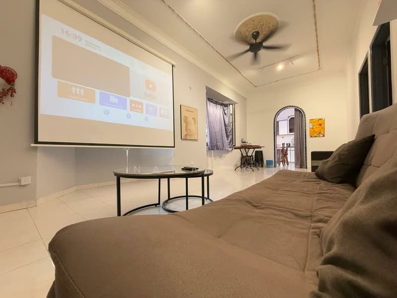 Taman Daya @ JALAN PINANG untuk Untuk Disewa - RM 2,800 /bulan, Mac 2026 - Living Room - PropertyGuru.com.my