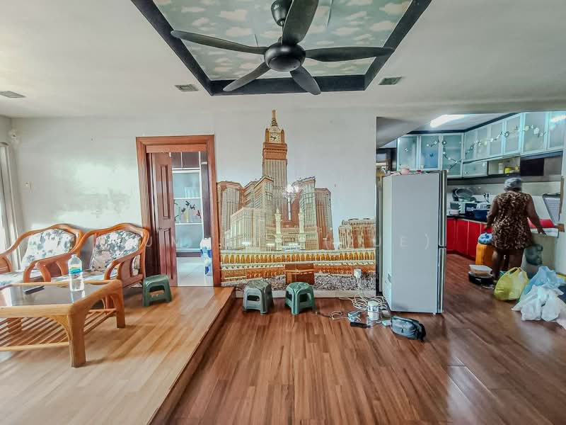 Condominium for Sale at Magna Ville - JUMIDAH (JUE) - Living Room - PropertyGuru.com.my